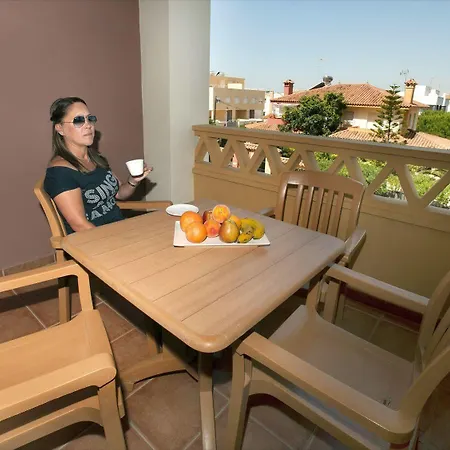 Leo Apartment Isla Canela